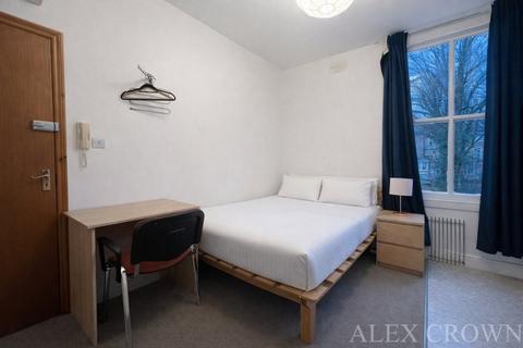 Studio to rent, Bryantwood Road, Holloway