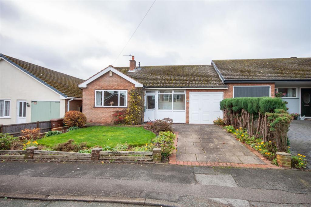 Gilwell Road, Cannock Wood, Rugeley... 3 bed semidetached bungalow £