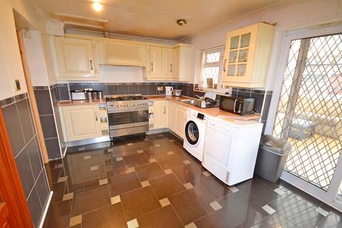 5 bedroom end of terrace house for sale - Windmill Road, Longford, Coventry CV6 7BE