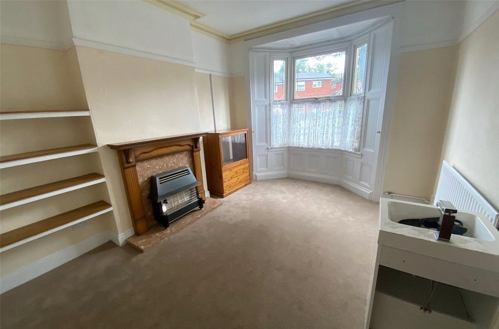 Lawrence Lane, Cradley Heath, B64 3 bed house £240,000