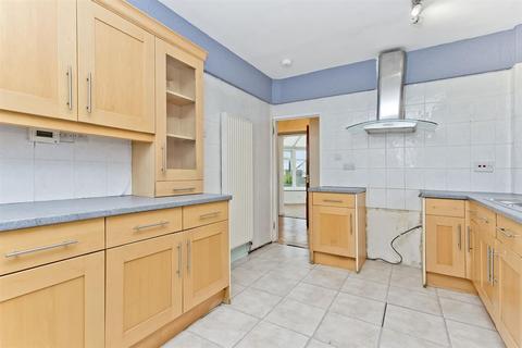 53 Bathgate Road, Blackburn, Bathgate, EH47 7JN
