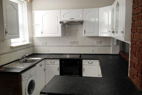 1 bedroom flat to rent, Lyndhurst Road, Wolverhampton WV3