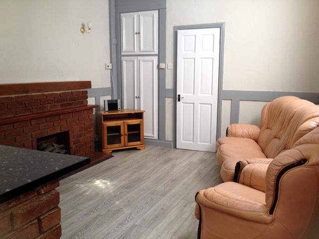 Lounge A