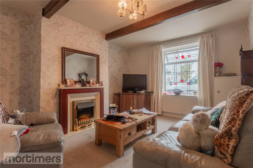 Union Road, Oswaldtwistle... 2 bed terraced house £80,000