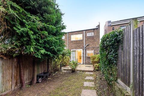 19 Cowper Road, Kingston Upon Thames, KT2 5PQ