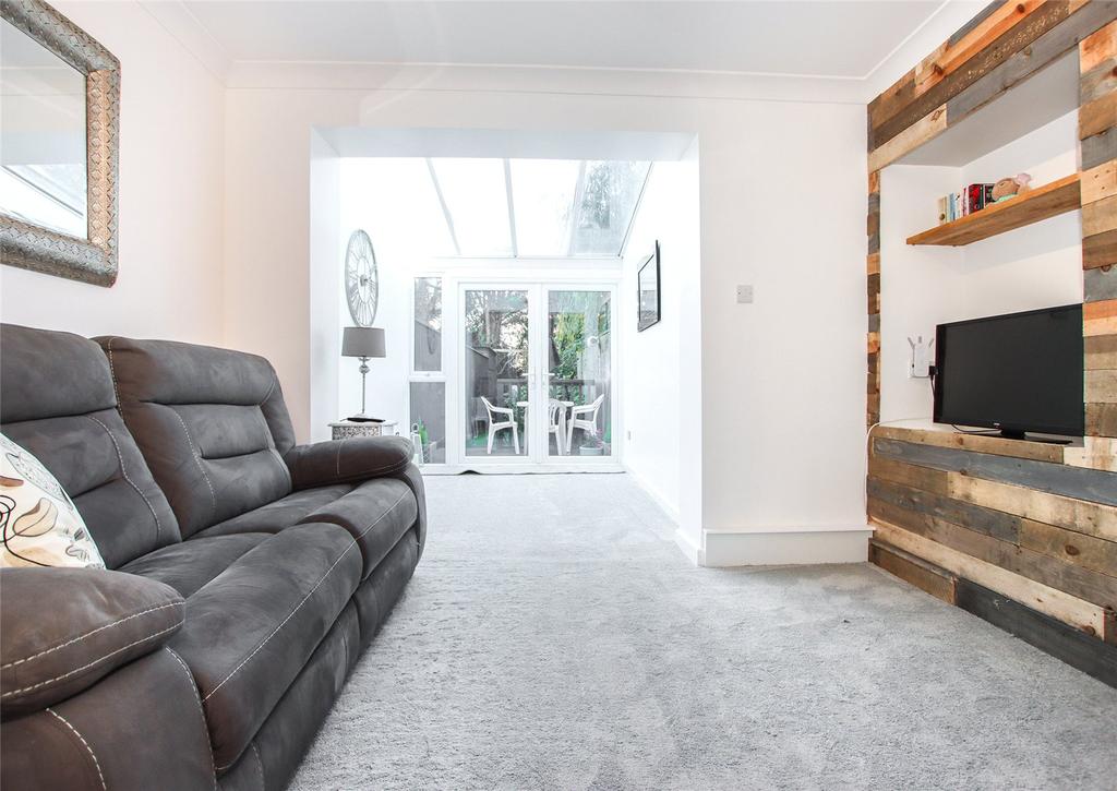 Lower Buckland Road, Lymington, Hampshire, SO41 2 bed terraced house £379,950
