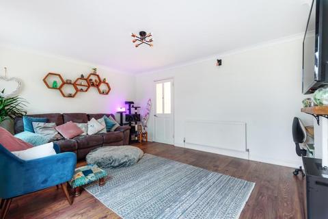 119 Colwell Drive, Witney, OX28 5NW