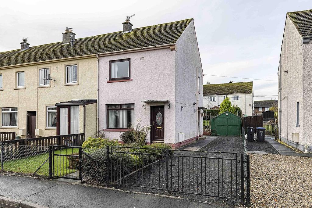9 Howden Drive, Jedburgh TD8 6JZ 2 bed semidetached house £100,000