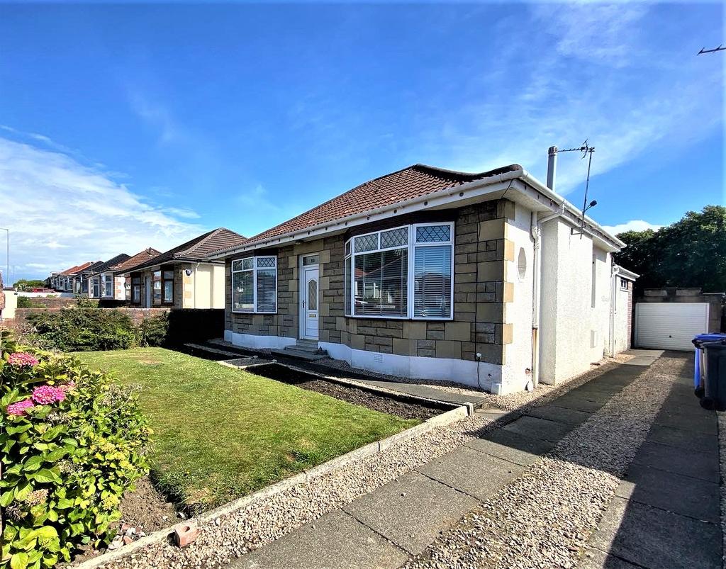 St. Phillans Avenue, Ayr KA7 4 bed detached house £975 pcm (£225 pw)