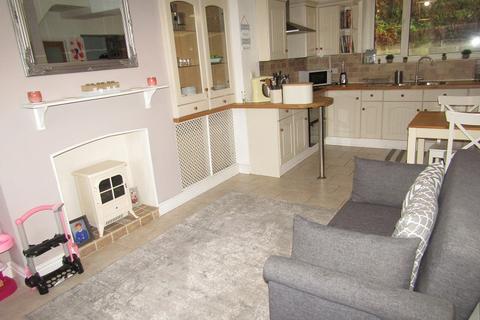 49 Dyffryn Road, Alltwen, Swansea, SA8 3BY