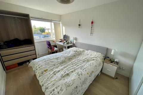 1 bedroom apartment to rent, Oak Lane, London, N11