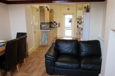 5 bedroom terraced house for sale, Wellington Street, Gloucester