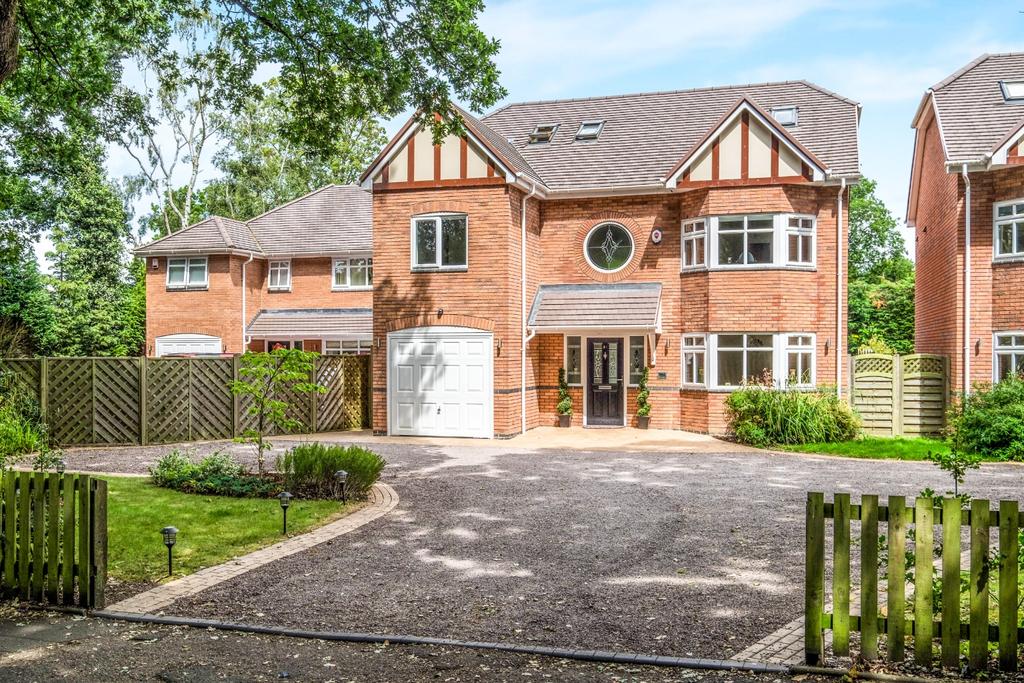 St. Bernards Road, Solihull, West... 5 bed detached house £925,000