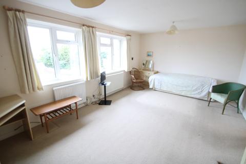 4 Appsley Close, Weston-super-mare, BS22 8HT