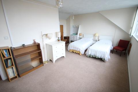 4 Appsley Close, Weston-super-mare, BS22 8HT