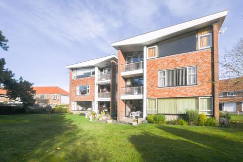 2 bedroom apartment for sale - Whitefriars Meadow, Sandwich