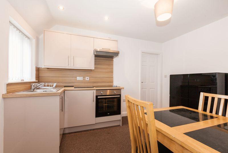 Lounge / Kitchen