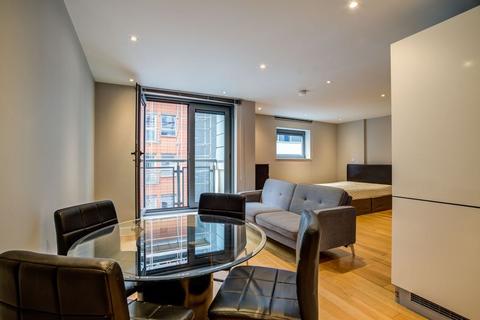 1 bedroom apartment to rent, Central Quay North, Broad Quay, BS1