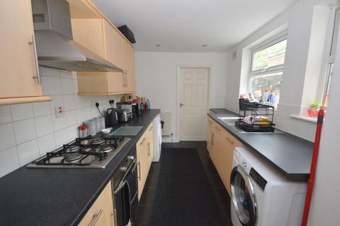 2 bedroom terraced house to rent, Edwin Street, Widnes