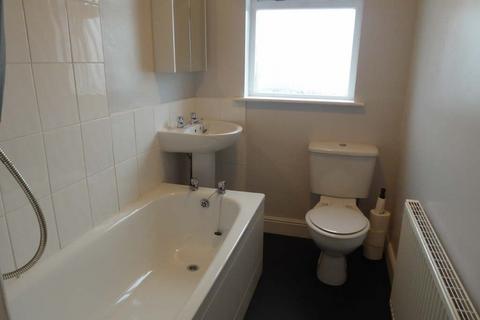 undefined, Leeds Road, Birstall
