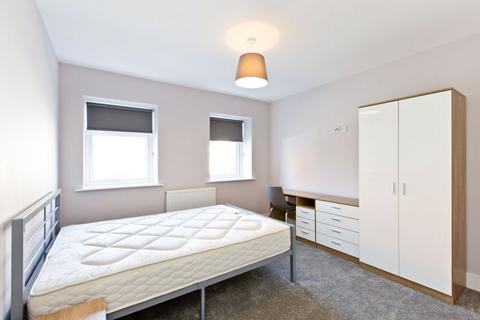 2 bedroom flat to rent, Apartment 6, Lynthorpe House, City Centre