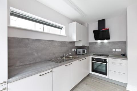 2 bedroom flat to rent, Apartment 9, Lynthorpe House, City Centre