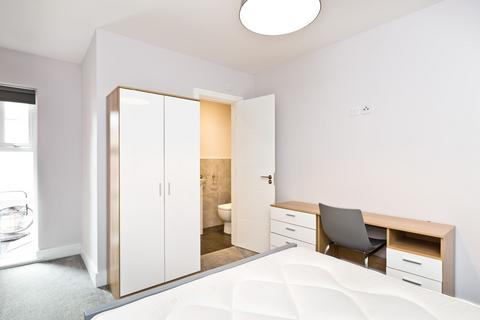 2 bedroom flat to rent, Apartment 9, Lynthorpe House, City Centre