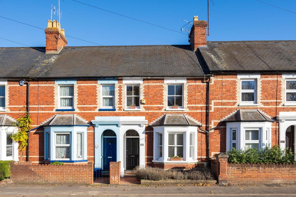 Reading Road, HenleyonThames 3 bed terraced house £650,000