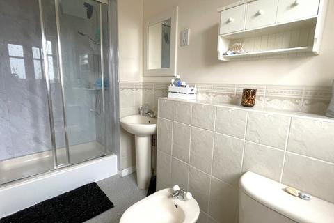 26 Caxton Close, Tiptree, Colchester, CO5 0HA