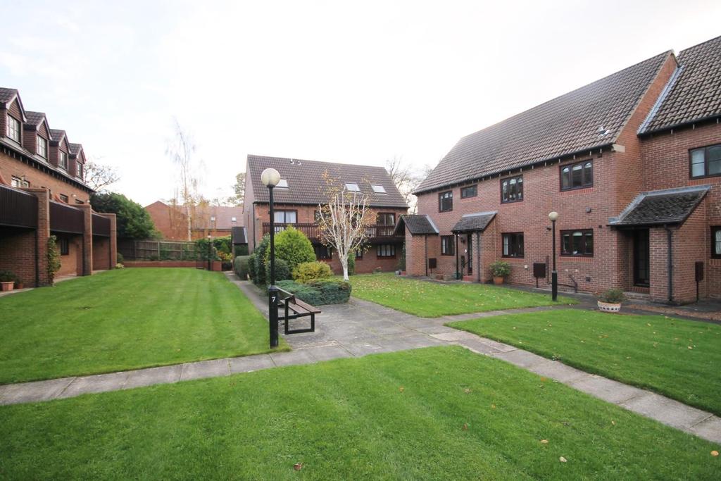 Four Winds Court, West Park, Hartlepool 2 bed apartment £185,000