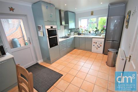 4 bedroom link detached house for sale, Archer Crescent, Tiptree