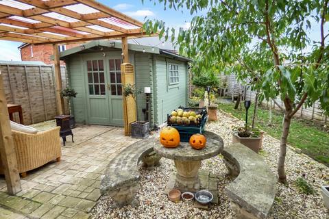 33 Bailey Avenue, Meon Vale, Stratford-upon-avon, CV37 8QW