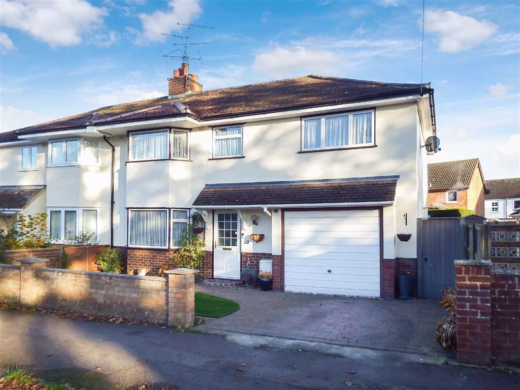 Symonds Green Road, Stevenage, Hertfordshire, SG1 4 bed semidetached
