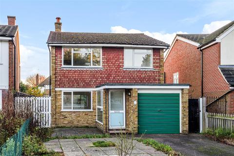 9 Angel Road, Thames Ditton, KT7 0AU