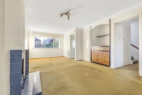 9 Angel Road, Thames Ditton, KT7 0AU
