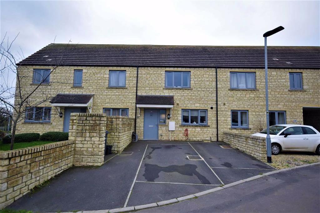 Town Close, Kington St Michael, Chippenham, Wiltshire, SN14 3 bed