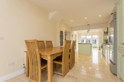 12 Argyle Avenue, Margate, CT9 5RW