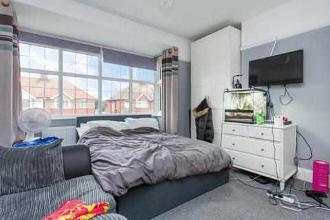 12 Argyle Avenue, Margate, CT9 5RW