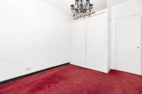 Flat 3, 12 Byron Road, Worthing, BN11 3HN