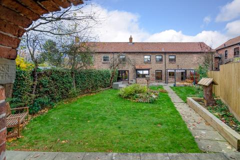 Woodbine Cottage Back Lane, Green Hammerton, York, YO26 8BH