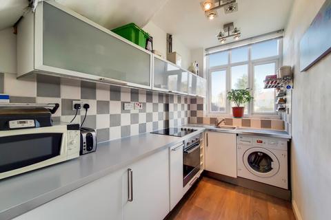 44 Northover, Bromley, BR1 5JR