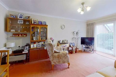11 Abbots Close, Bradville, Milton Keynes, MK13 7EN