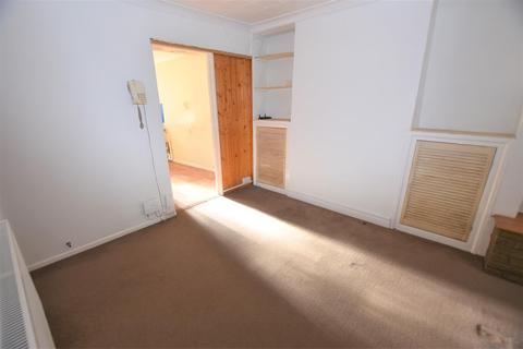 44 Bellevue, Redruth, TR15 1LE