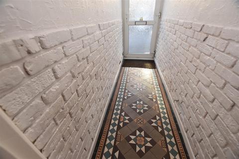 44 Bellevue, Redruth, TR15 1LE