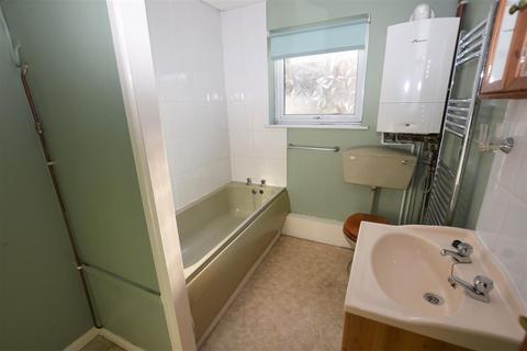 44 Bellevue, Redruth, TR15 1LE