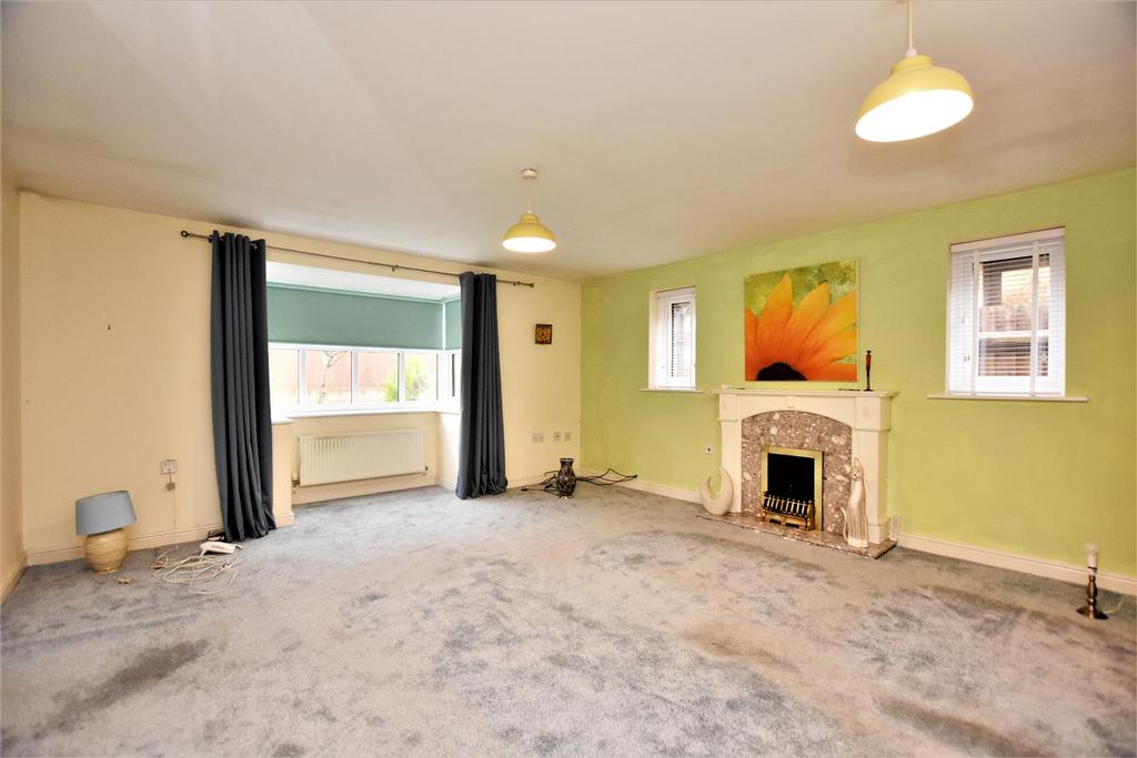 Flass Lane, BarrowInFurness 4 bed detached bungalow £360,000