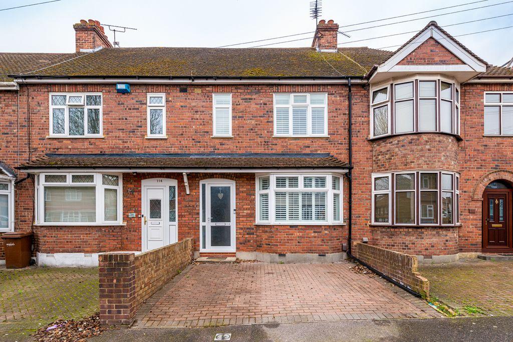Sunnymead Avenue, Gillingham ME7 2EB 3 bed terraced house £300,000