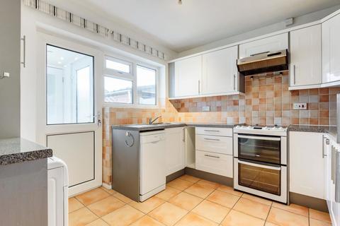 Field End Forest Lane, Effingham Junction, Leatherhead, KT24 5HN