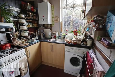 148 Ferham Road, Rotherham, S61 1DZ