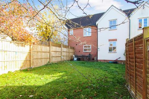 22 Hare Bridge Crescent, Ingatestone, CM4 9DR
